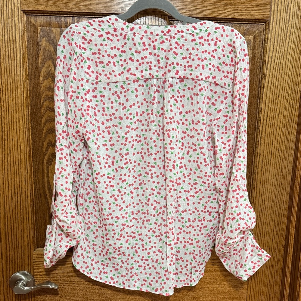 🍒 Cherry Print Women's Top - Red and Green - Picture 4 of 6